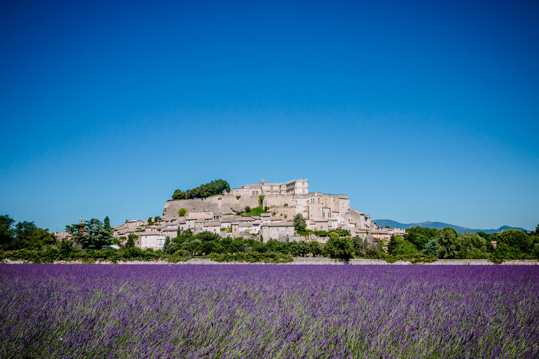 village de Grignan et son château